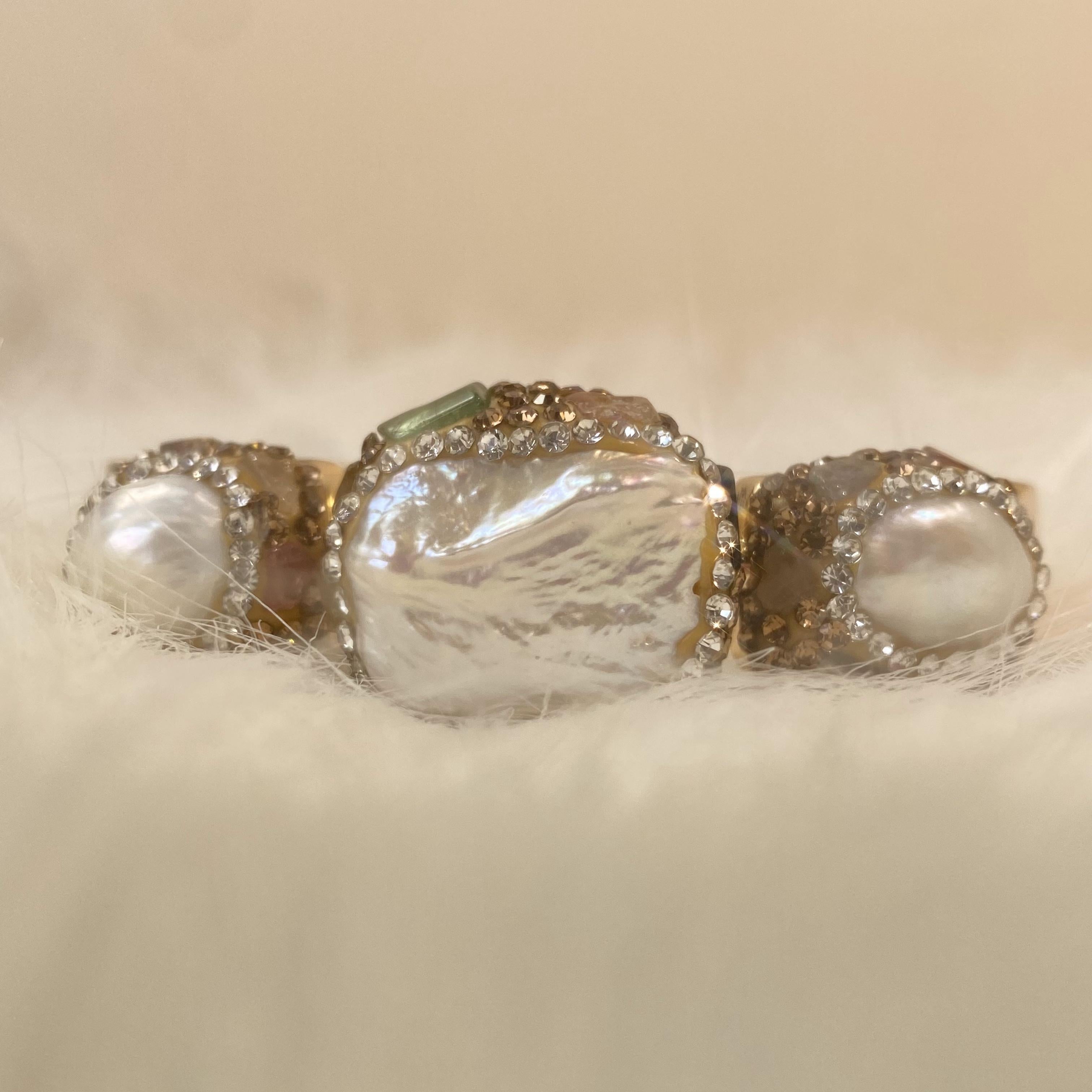 Elegant White Jewelry Set